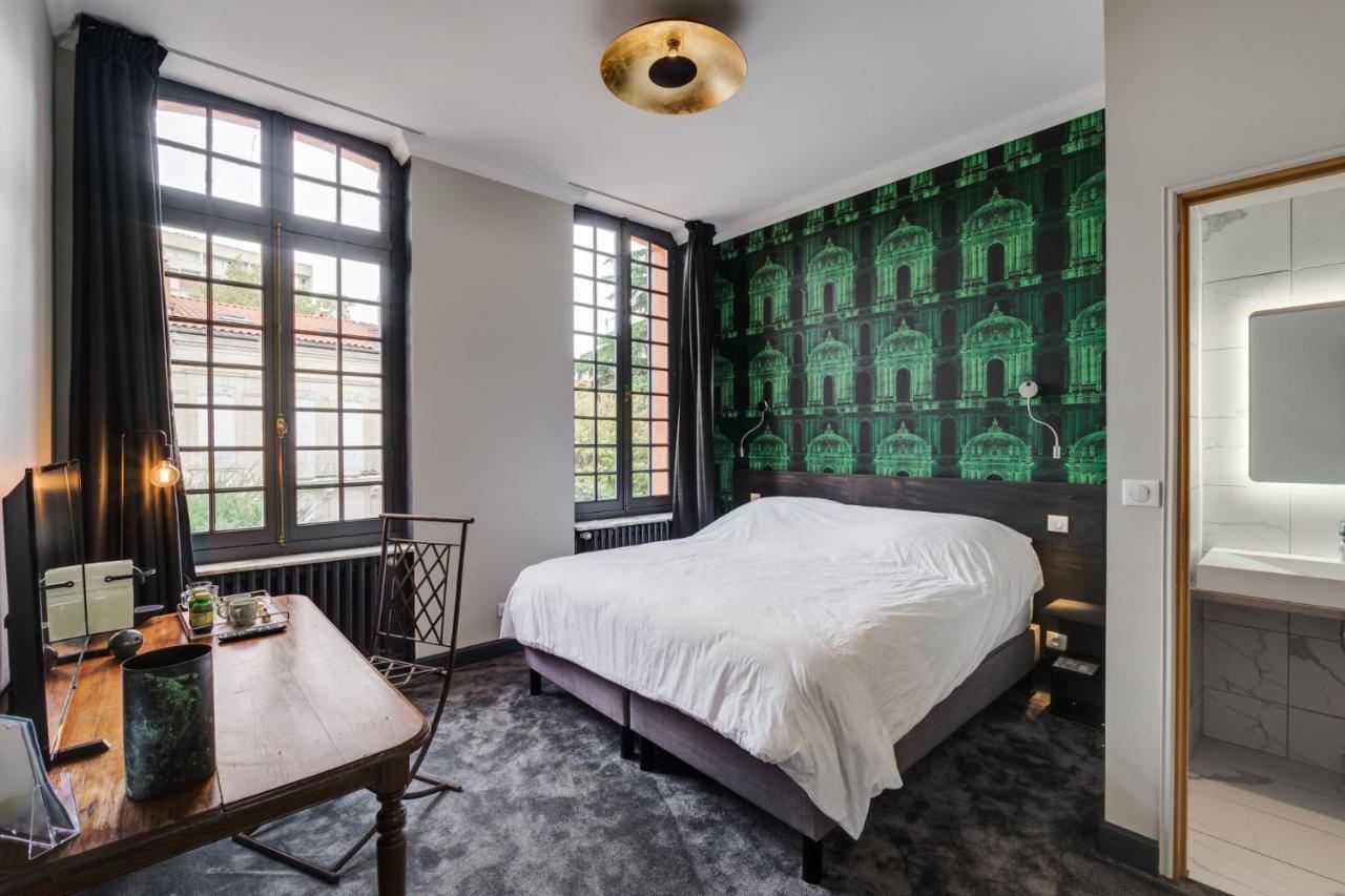 Hotel Une Chambre En Ville Тулуза Екстериор снимка